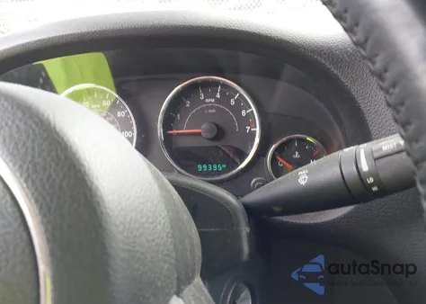 2015 Jeep Wrangler Unlimited Rubicon z USA, uszkodzony, nr VIN 1C4BJWFG9FL750386